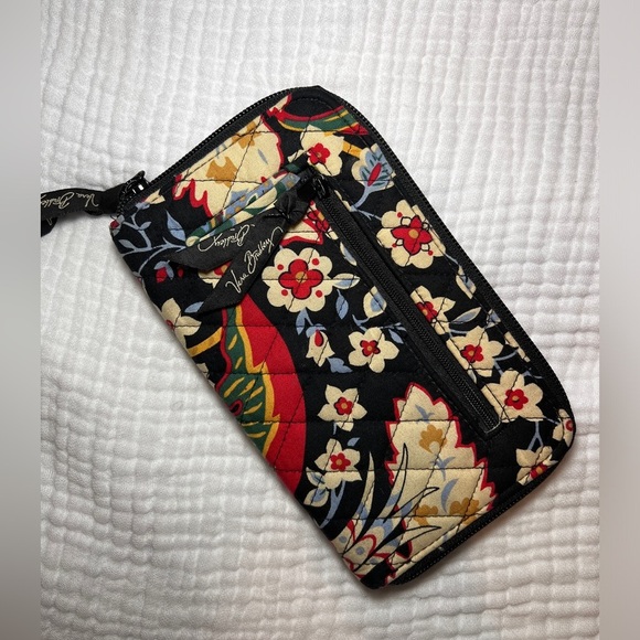 Vera Bradley 2 piece set - Crossbody & Wallet. - Picture 7 of 9